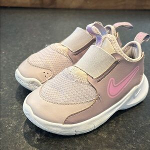 Kids Nike Flex Runner 3 size 7C